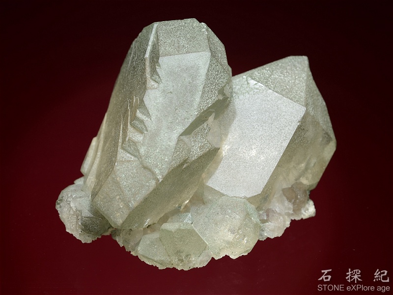 石探紀：標本：綠泥石覆蓋扭旋水晶：Chlorite on Gwindle Quartz